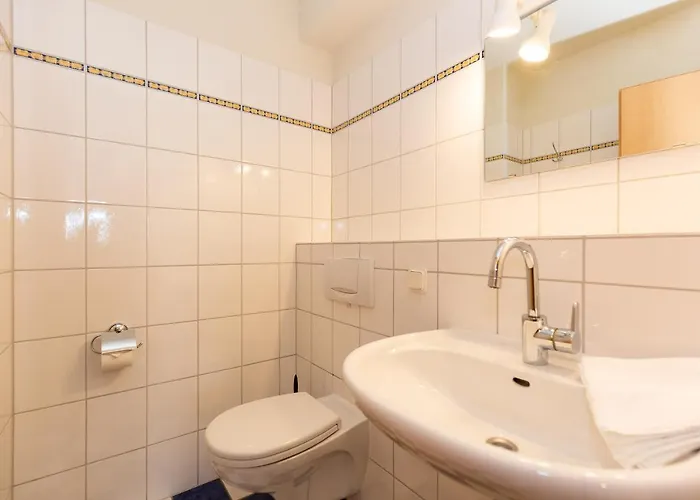 Kurpark-residenz 215 *